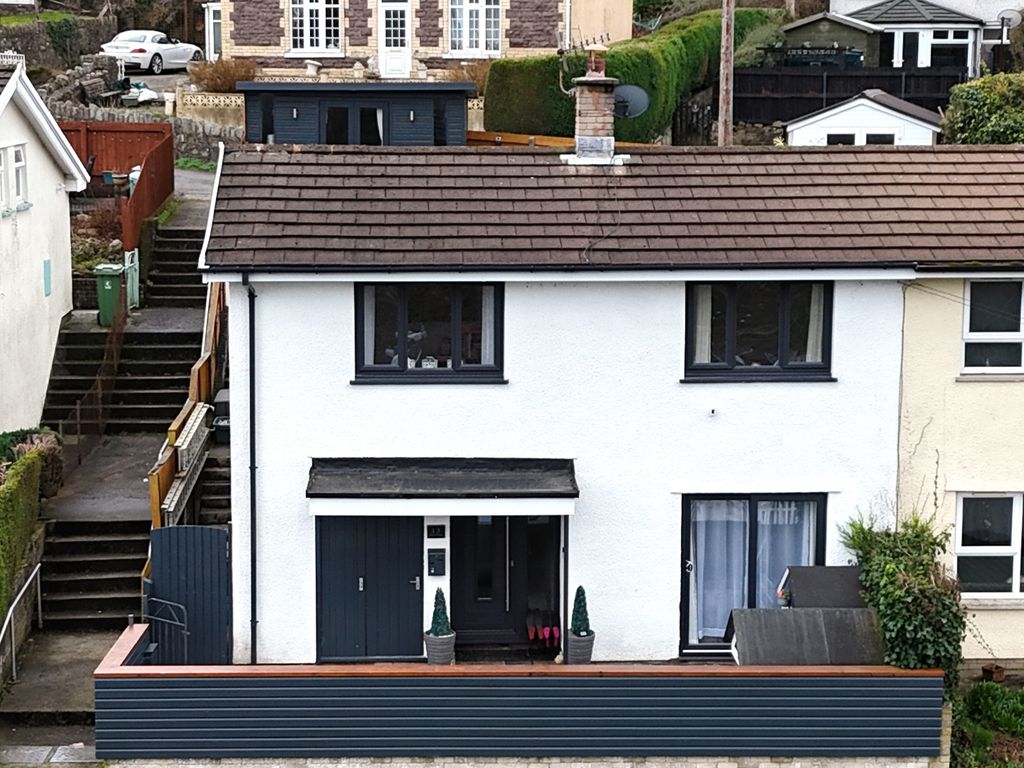 Property photo 1 of 27