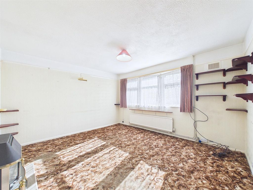 Property photo 2 of 13 2 - Crow Lane.Jpg