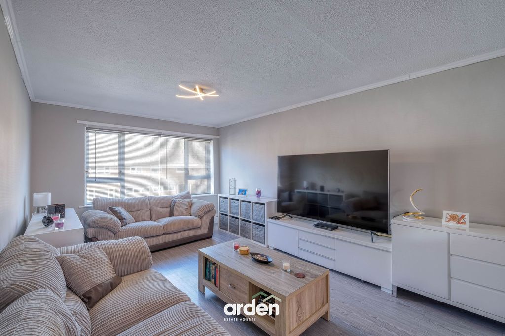 Property photo 2 of 14