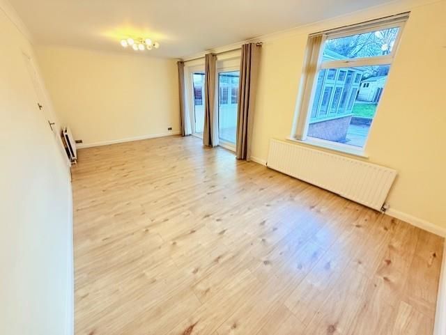 Property photo 3 of 22 11.Jpg