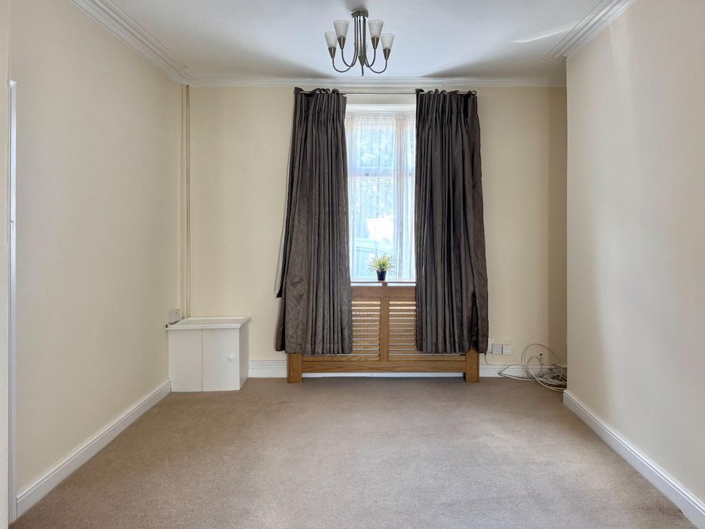 Property photo 2 of 12 Lounge/Dining Room