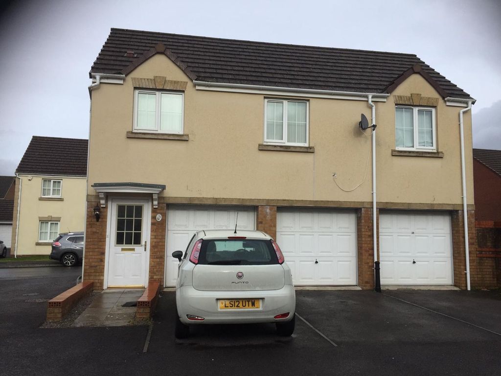 Property photo 1 of 1