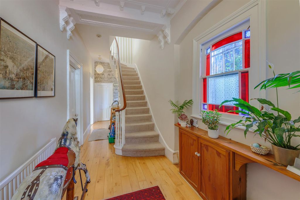 Property photo 2 of 24 0008.Jpg