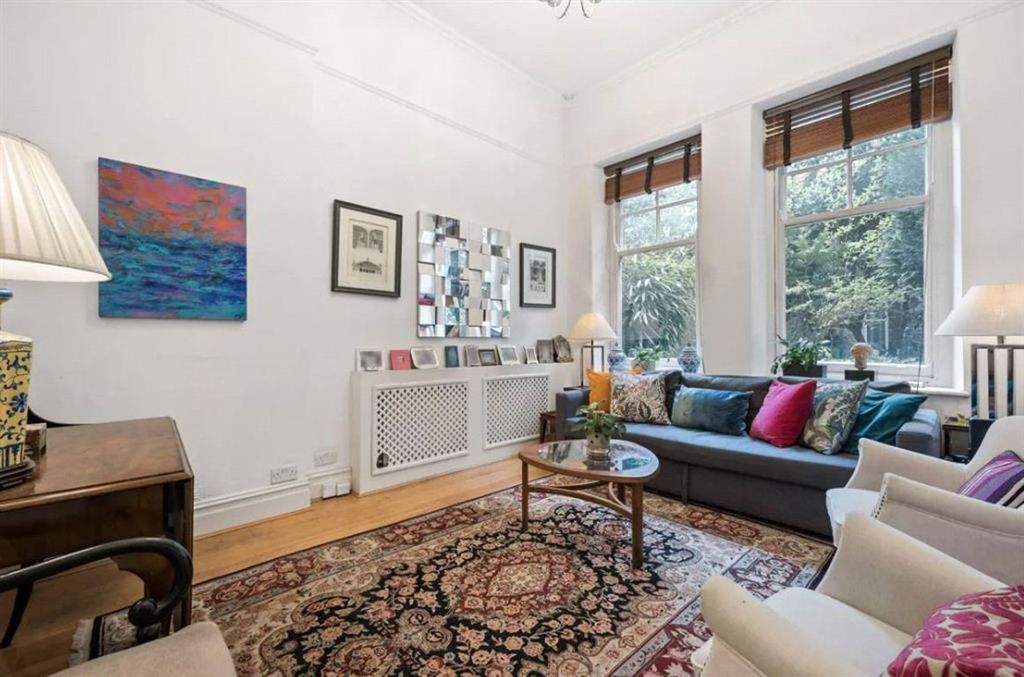 Property photo 1 of 5