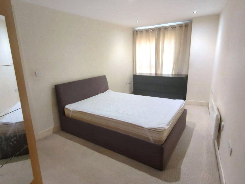 Property photo 2 of 8 Picture No. 13