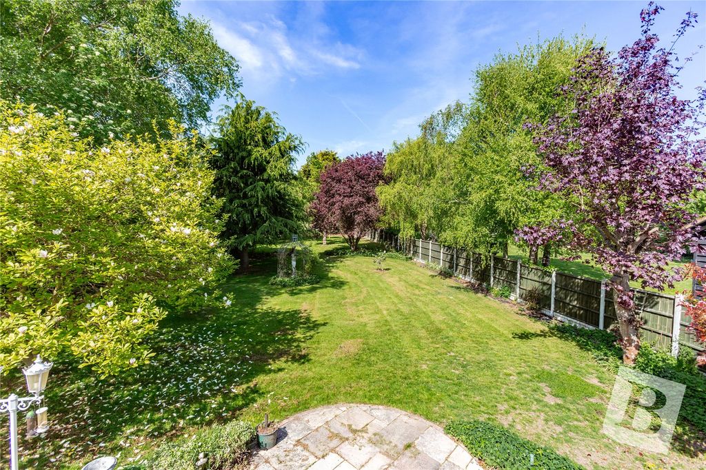 Property photo 2 of 23 Picture No. 72