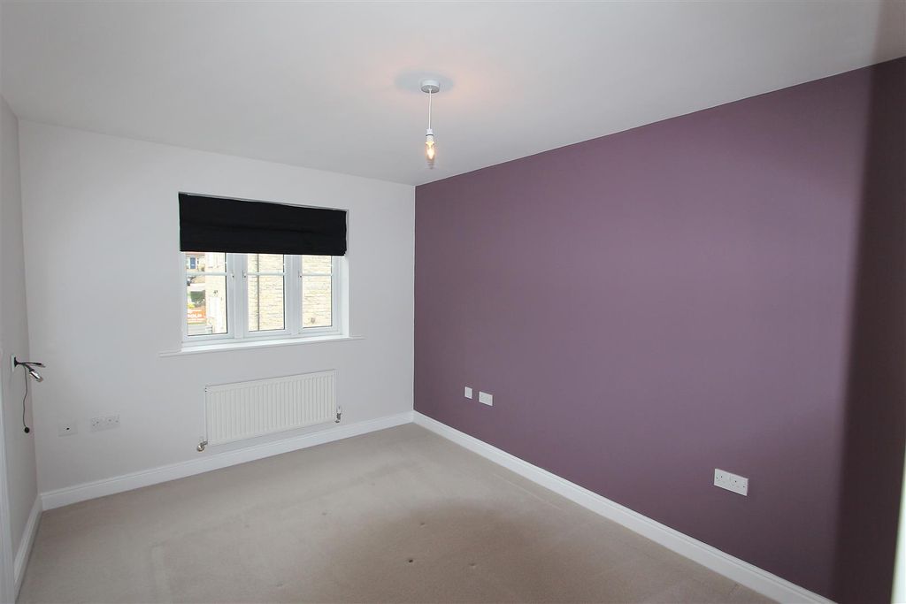 Property photo 2 of 12 Master Bedroom