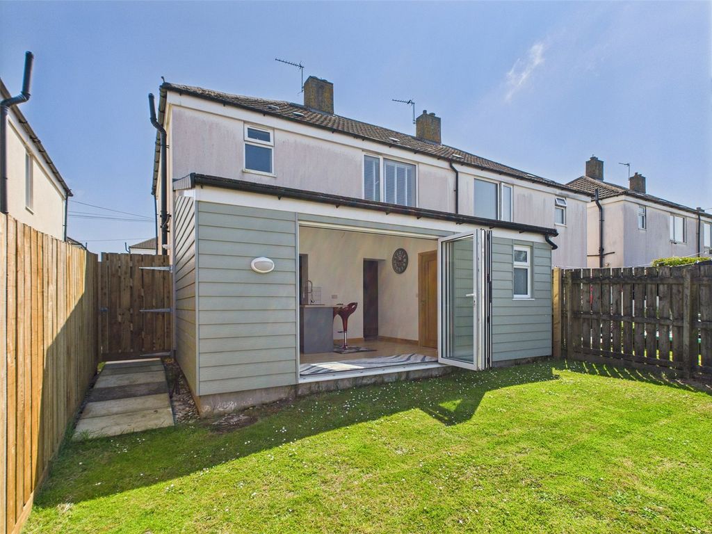 Property photo 2 of 17 Picture No. 10