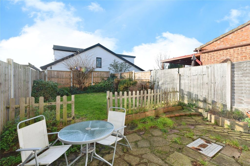 Property photo 3 of 17 Picture No. 25