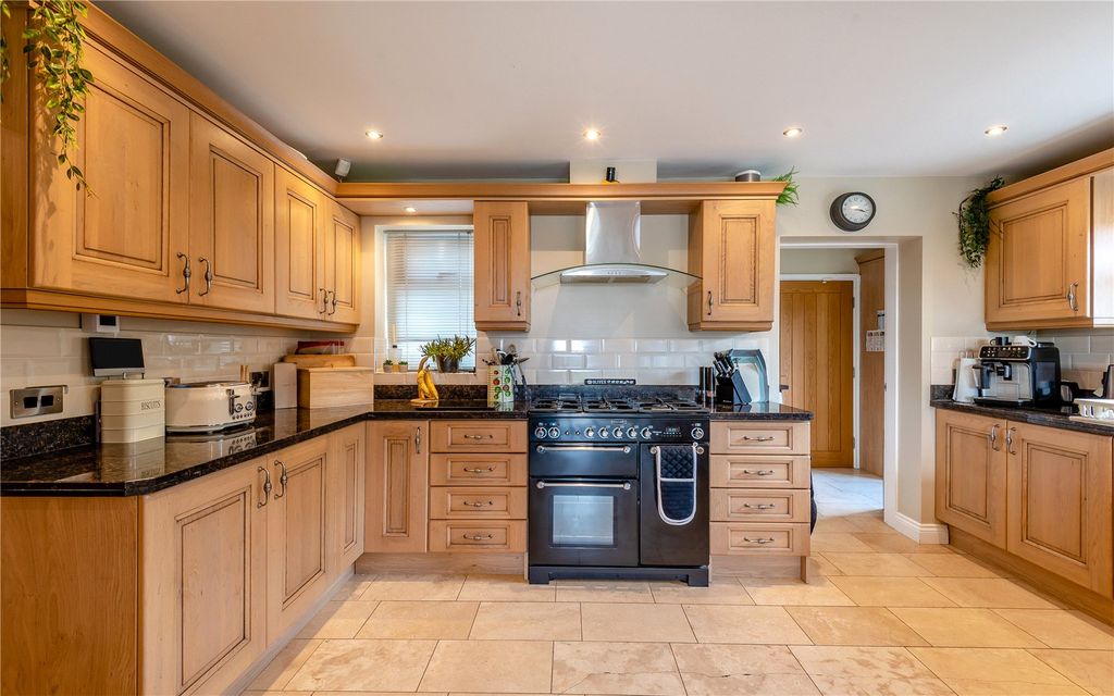 Additional image 7 of 5 bed detached house for saleStation Road, Waddington, Lincoln, Lincolnshire LN5