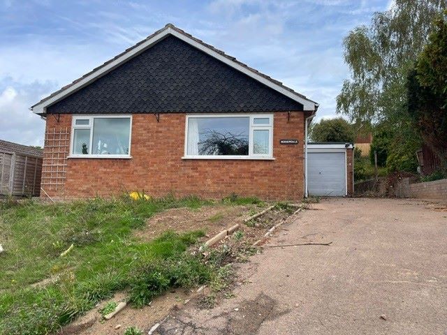 Property photo 1 of 28