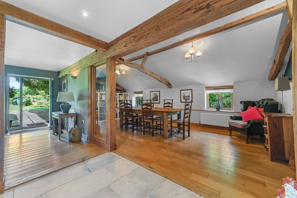 Property photo 3 of 28 Pt-Db(Lh)-1Themaltings-7