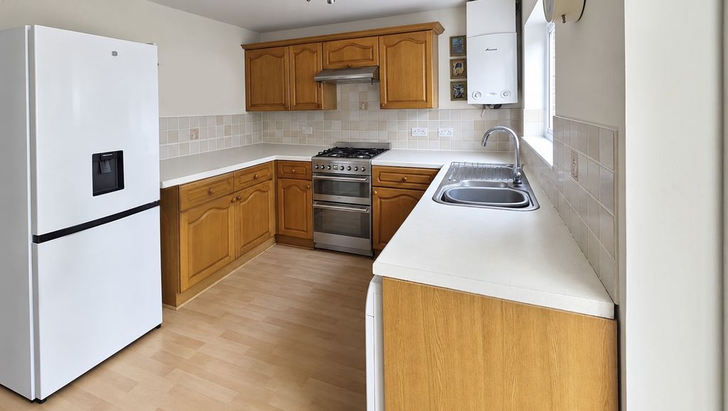 Property photo 3 of 20 Pbox-Img.Jpg