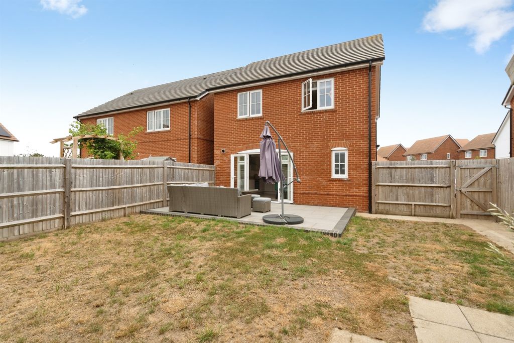Property photo 2 of 15
