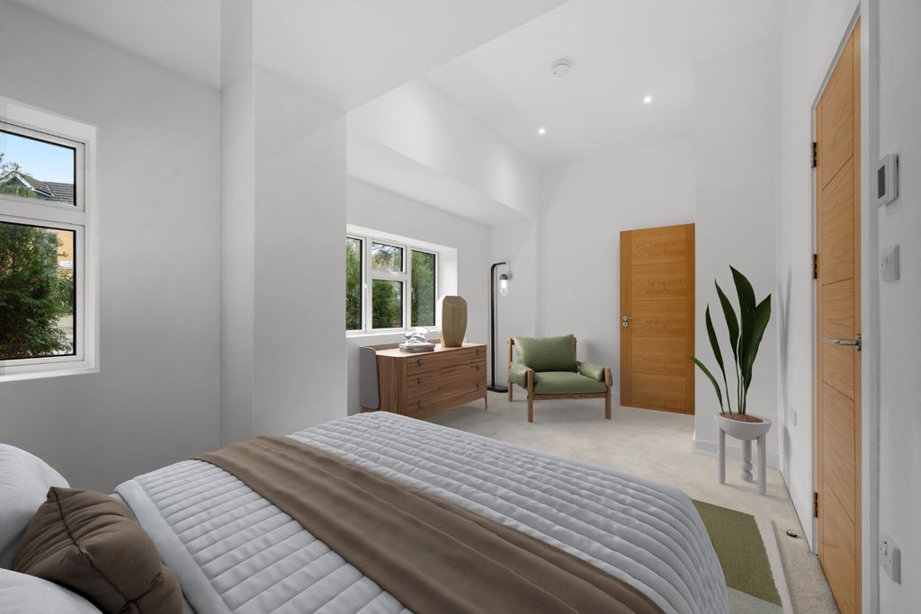 Property photo 3 of 16 4649233