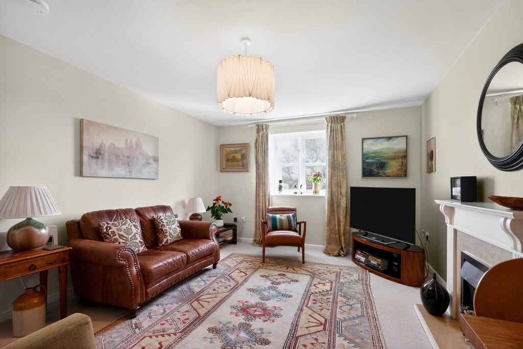 Property photo 3 of 17 Pnmb0937.Jpg