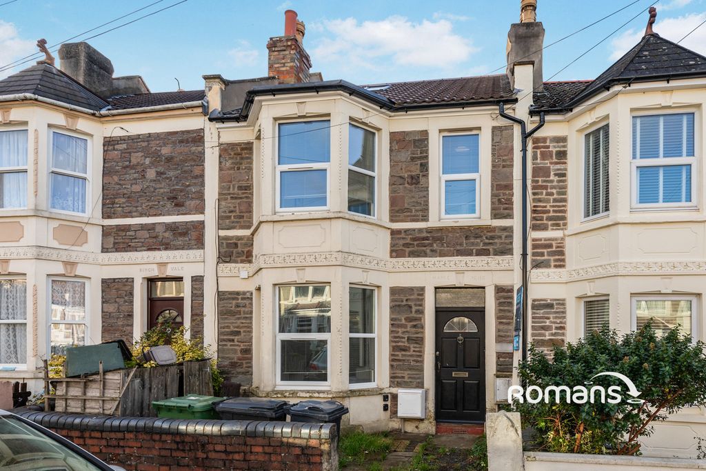 Property photo 1 of 10 Photo