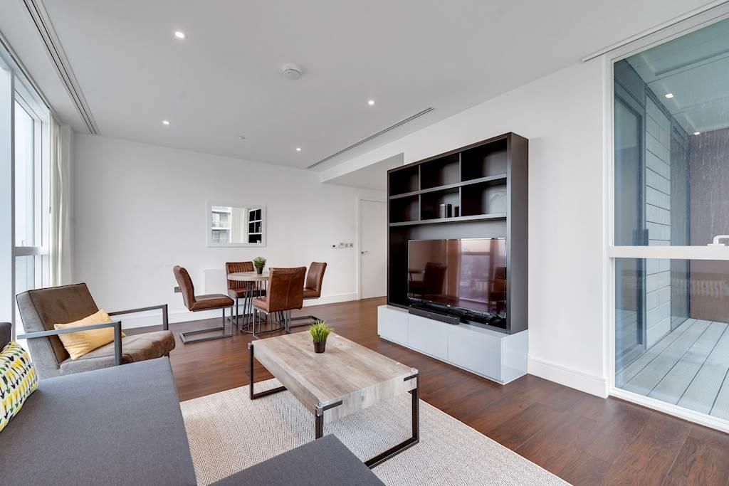 Property photo 3 of 15 11-0E10Jus08571-Small.Jpg
