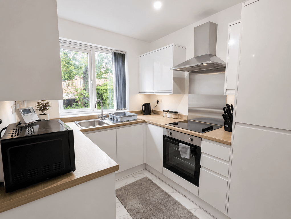 Property photo 1 of 5 2 Bed Flat To Rent Tunstall Road, London Cr0
