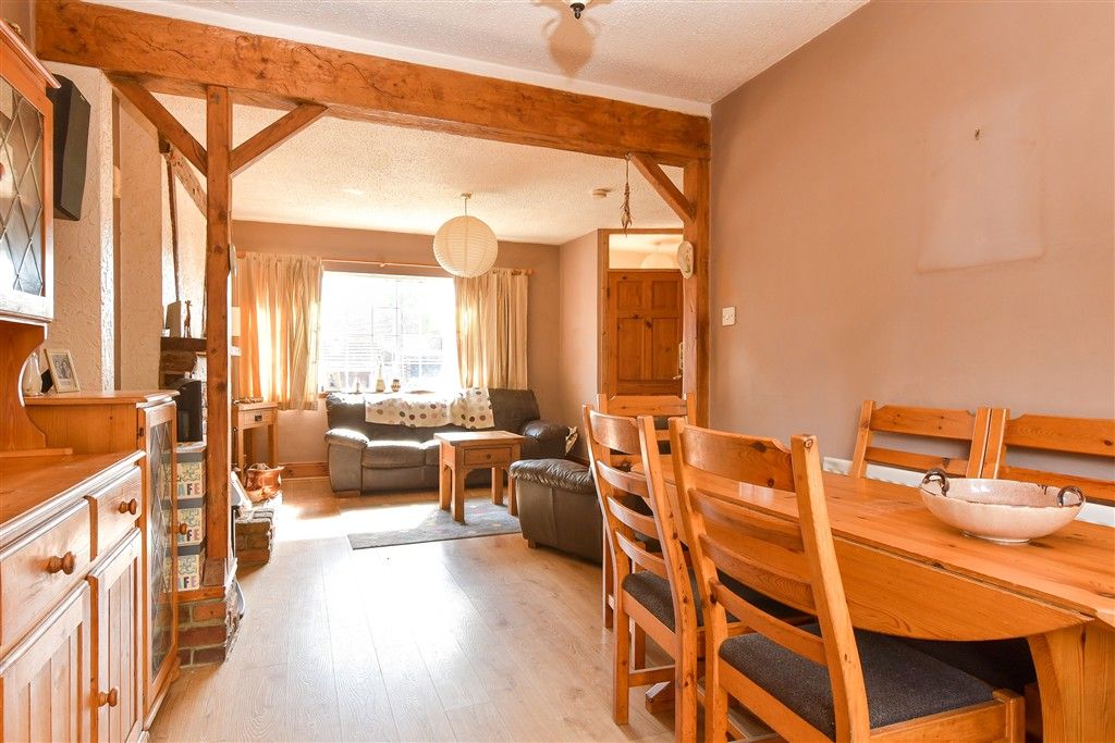 Property photo 2 of 11 Dining Area