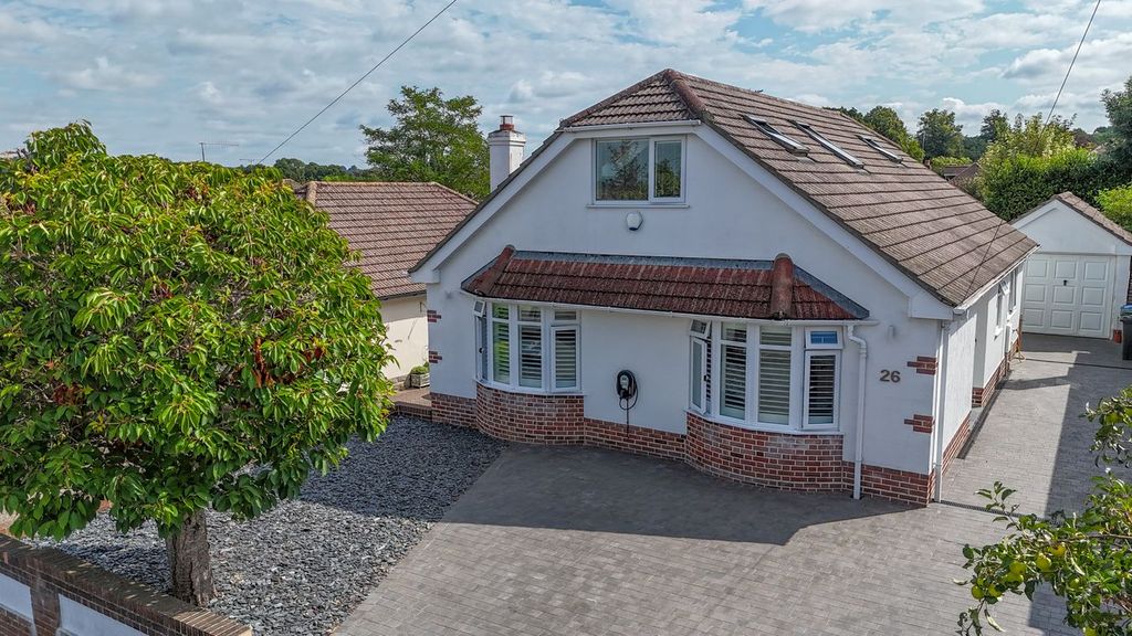 Property photo 1 of 28