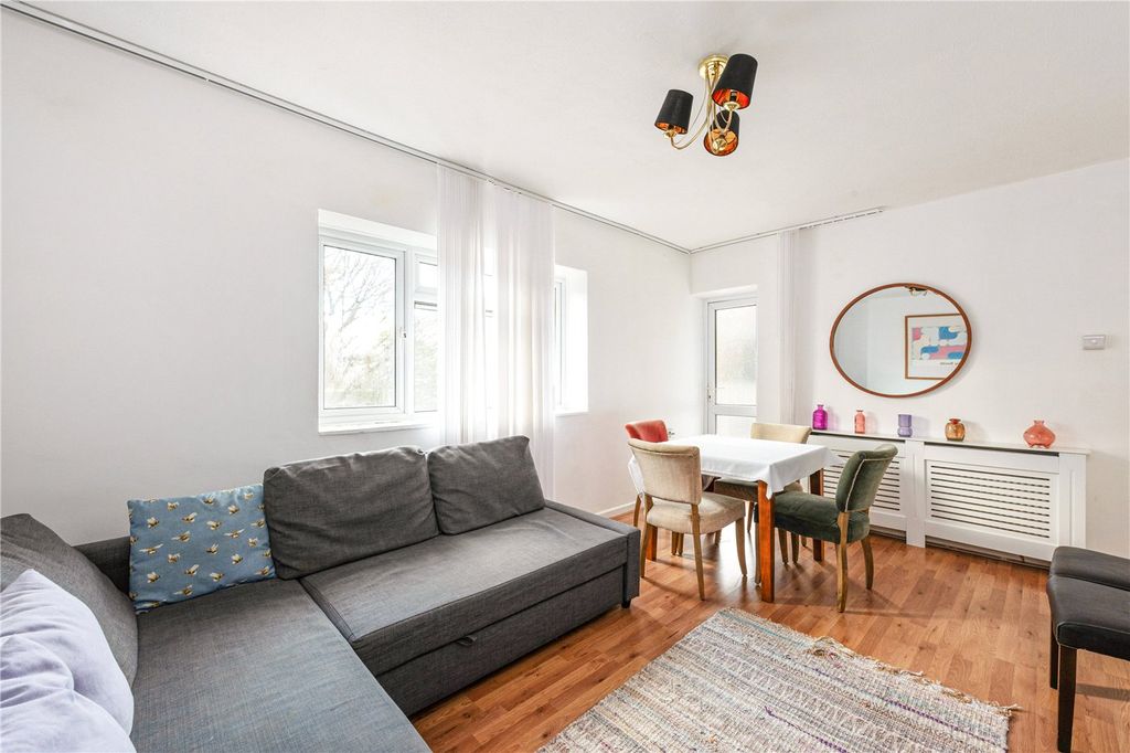 Property photo 1 of 12 Picture No. 19