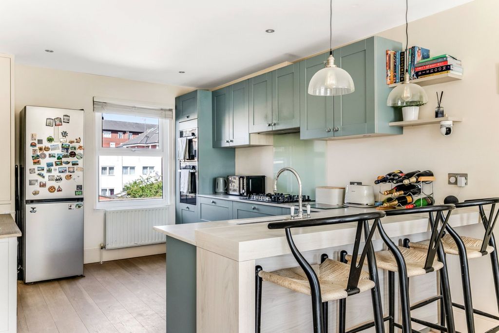 Property photo 3 of 14 Picture No. 07