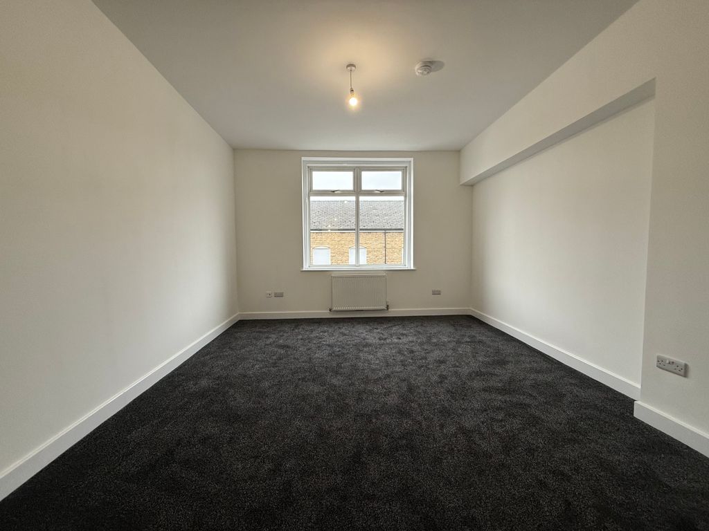 Property photo 2 of 5 Living Area