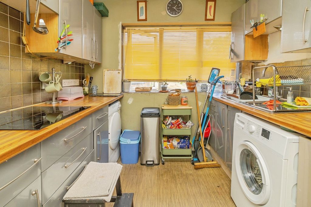 Property photo 2 of 14 Pbox-Img.Jpg