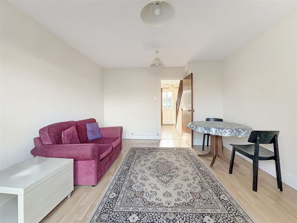 Property photo 2 of 11 6E0B36Bfb2d9Be412Bf60E153Bd913Bd35Add14A.Jpg