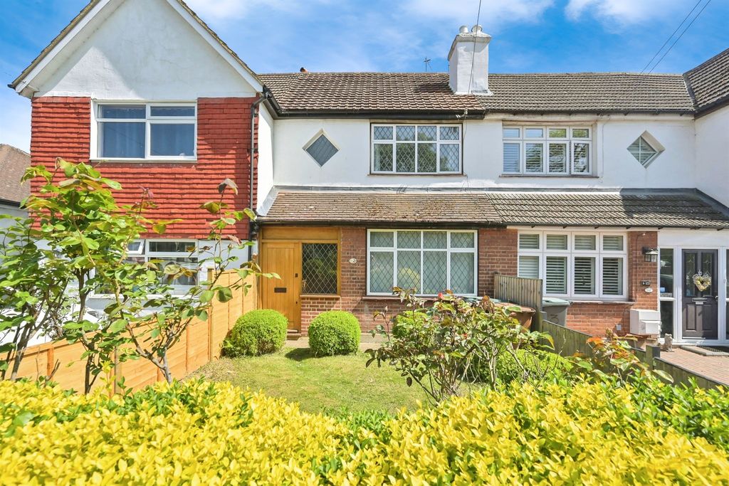 Property photo 1 of 10