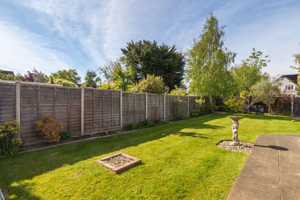 Property photo 3 of 18 1448841-6-69F252F...
