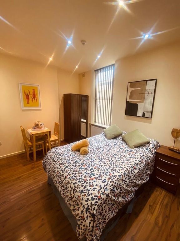 Property photo 2 of 5