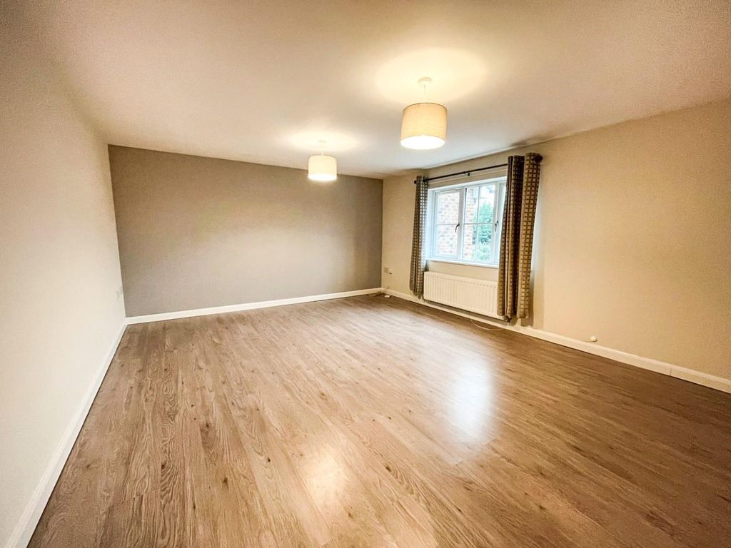 Property photo 3 of 13 Tlc_01Cfd774-2Fc2-44A6-A1A9-078A7Ef0Aed3_De30F72.J