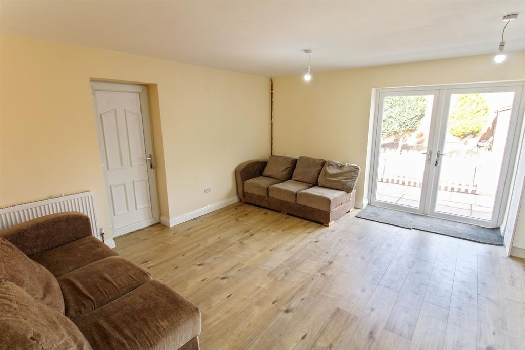 Property photo 3 of 23 Img_0953.Jpg