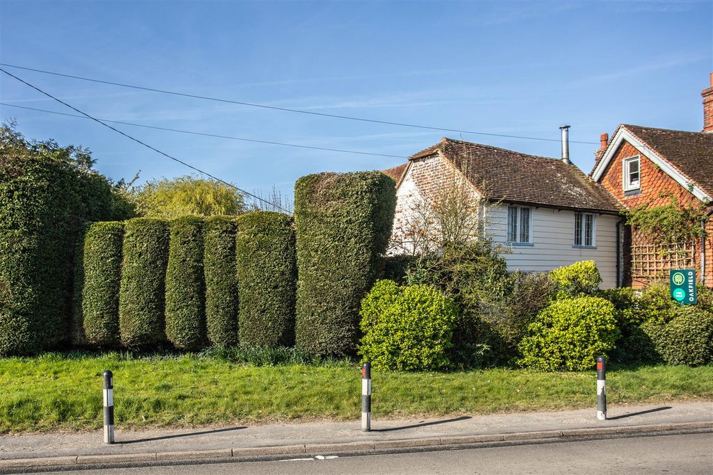 Property photo 1 of 24