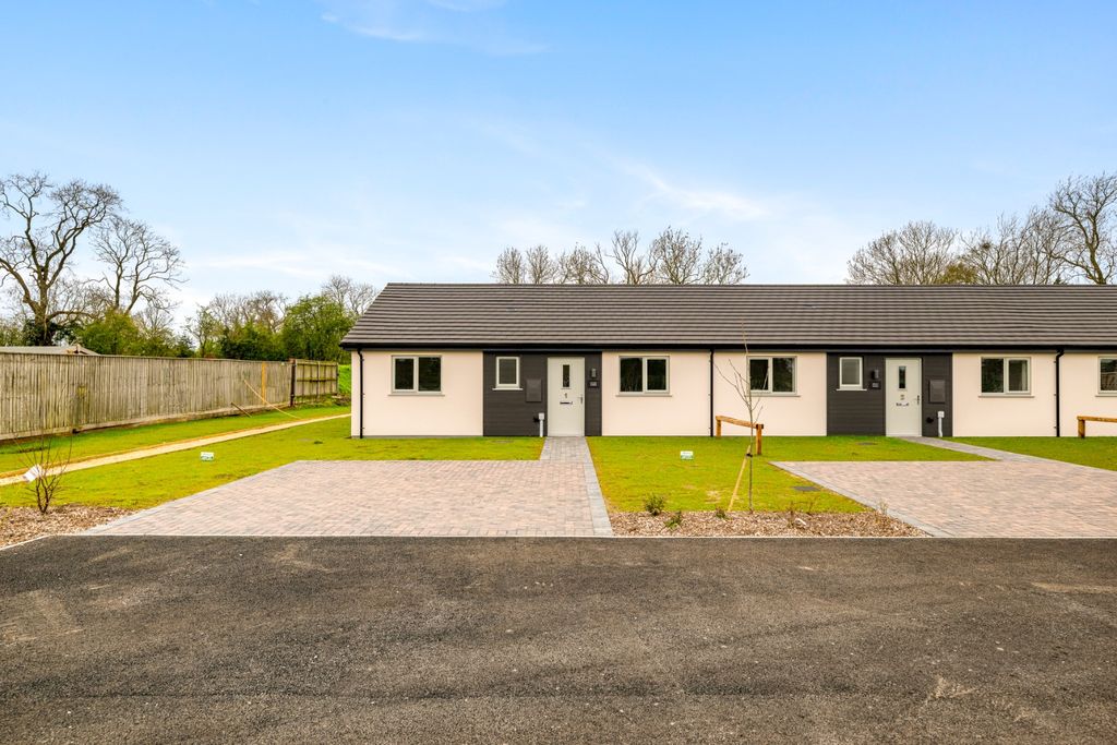 Property photo 1 of 15 5023590