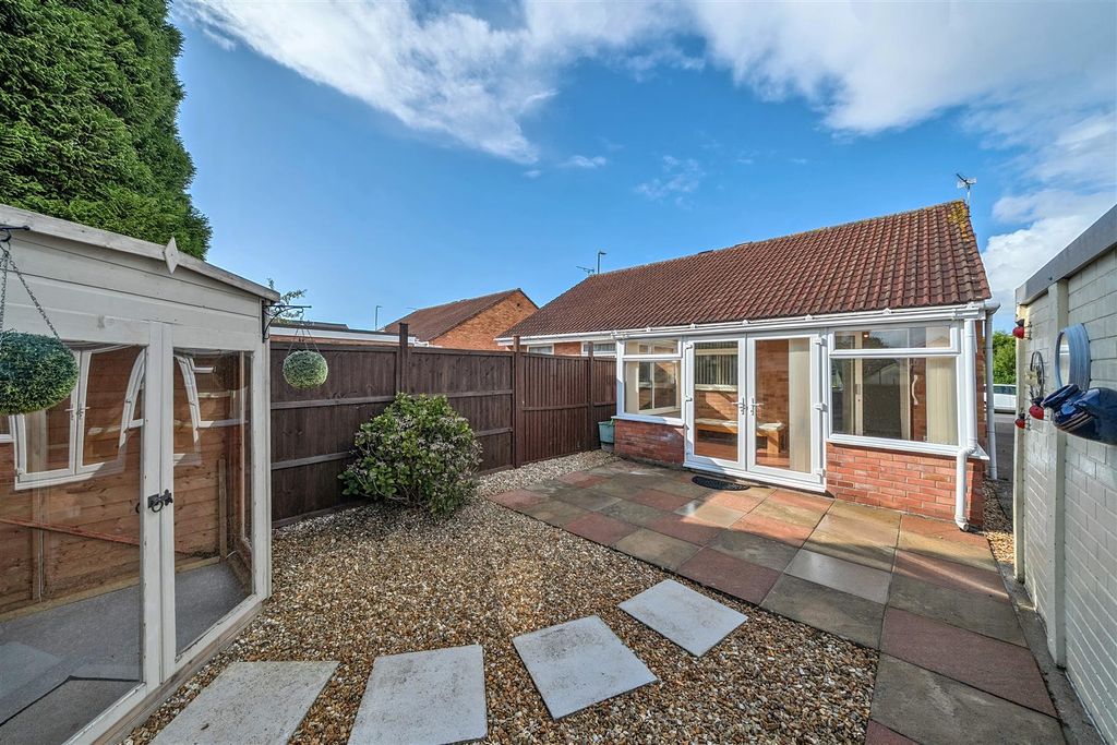 Property photo 2 of 12 Rear Garden