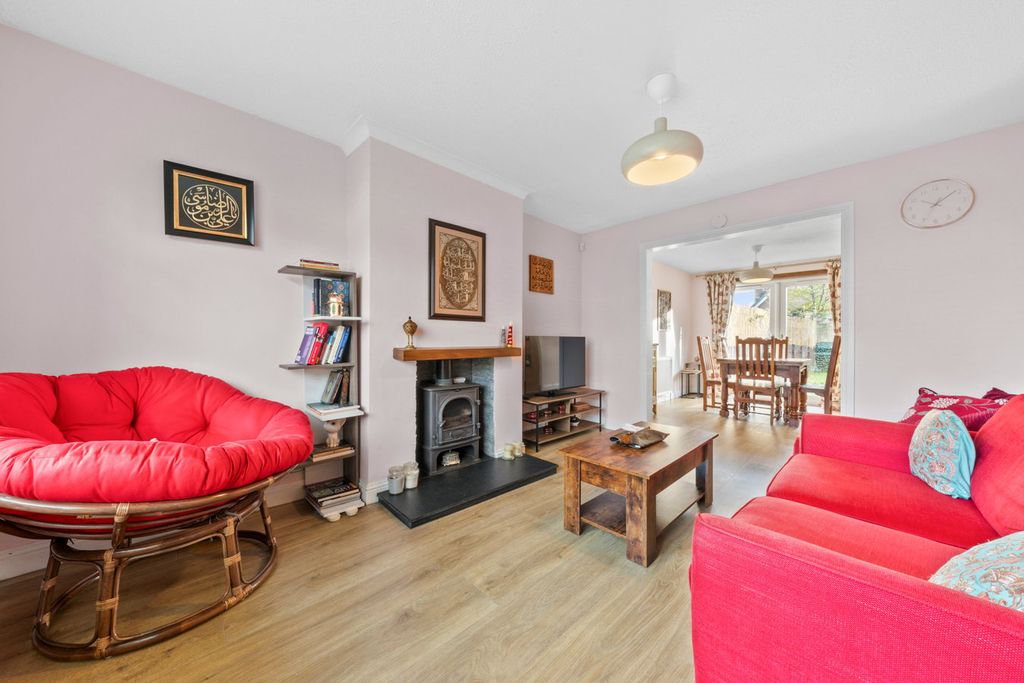 Property photo 2 of 15