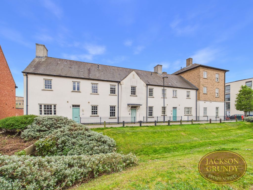 Property photo 1 of 11 Photo 11