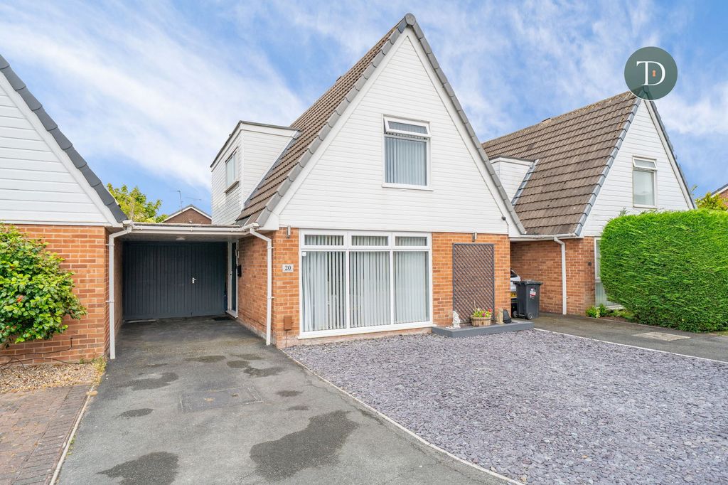 Property photo 1 of 19