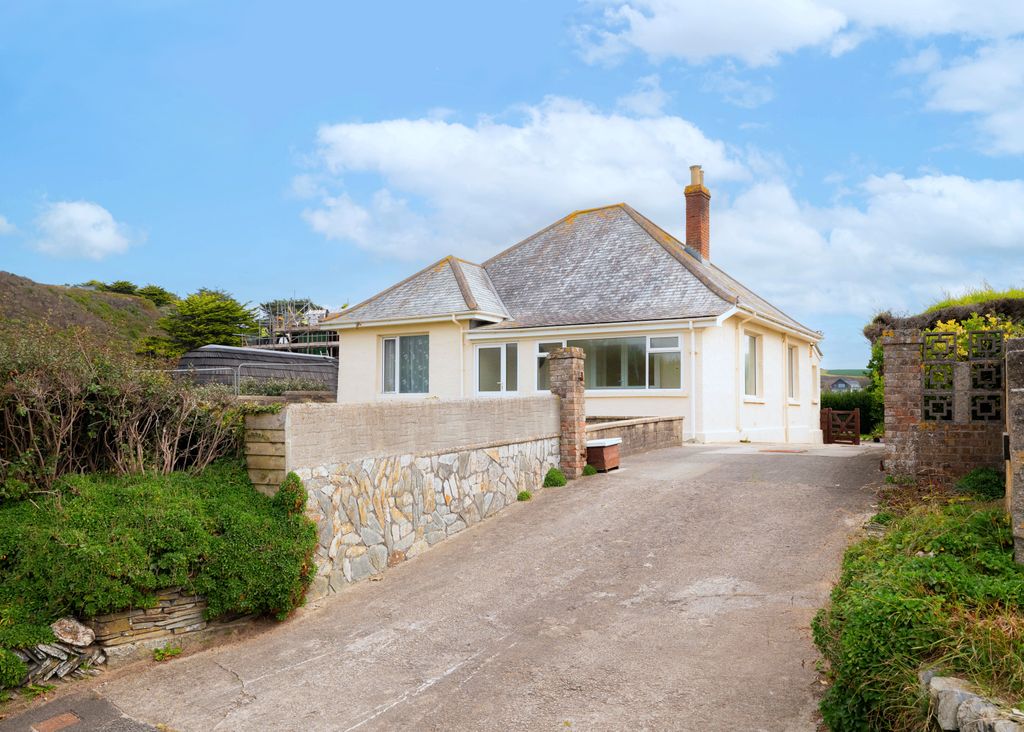 Property photo 3 of 22 Gallery