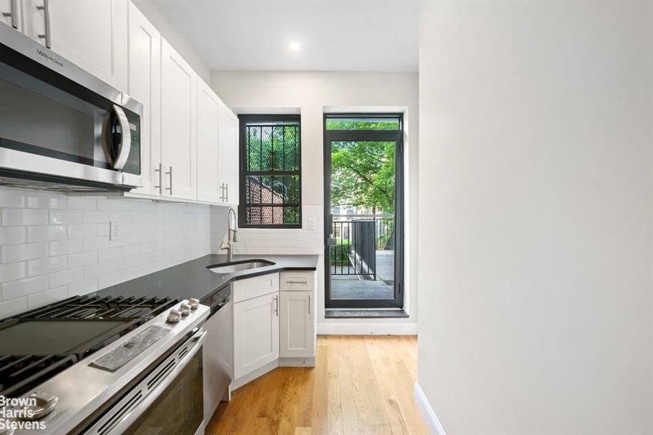 Property photo 2 of 11 <Alttext/>