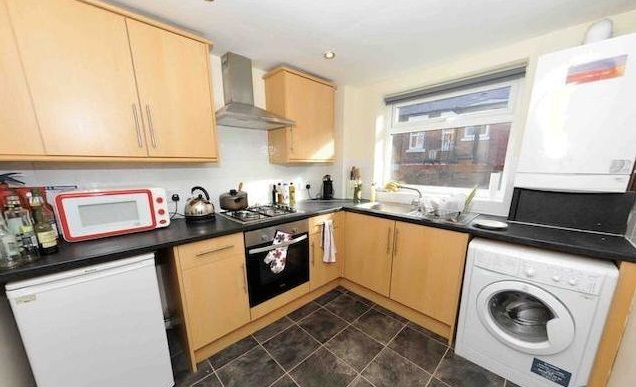 Property photo 2 of 6