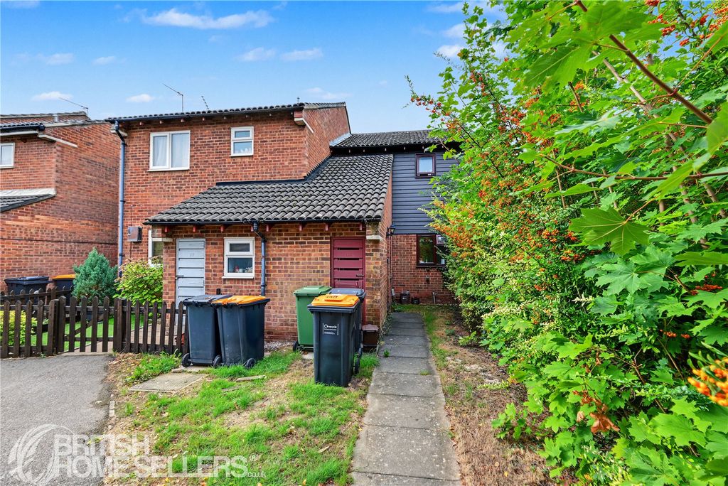 Property photo 2 of 15 Picture No. 05