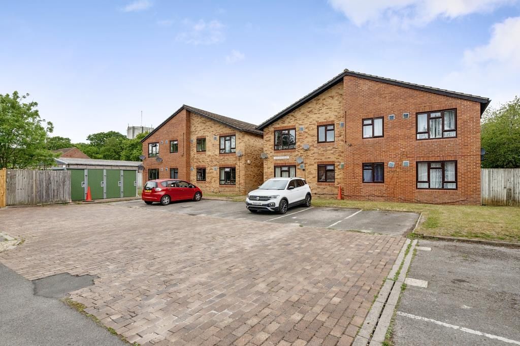 Property photo 1 of 20 External View