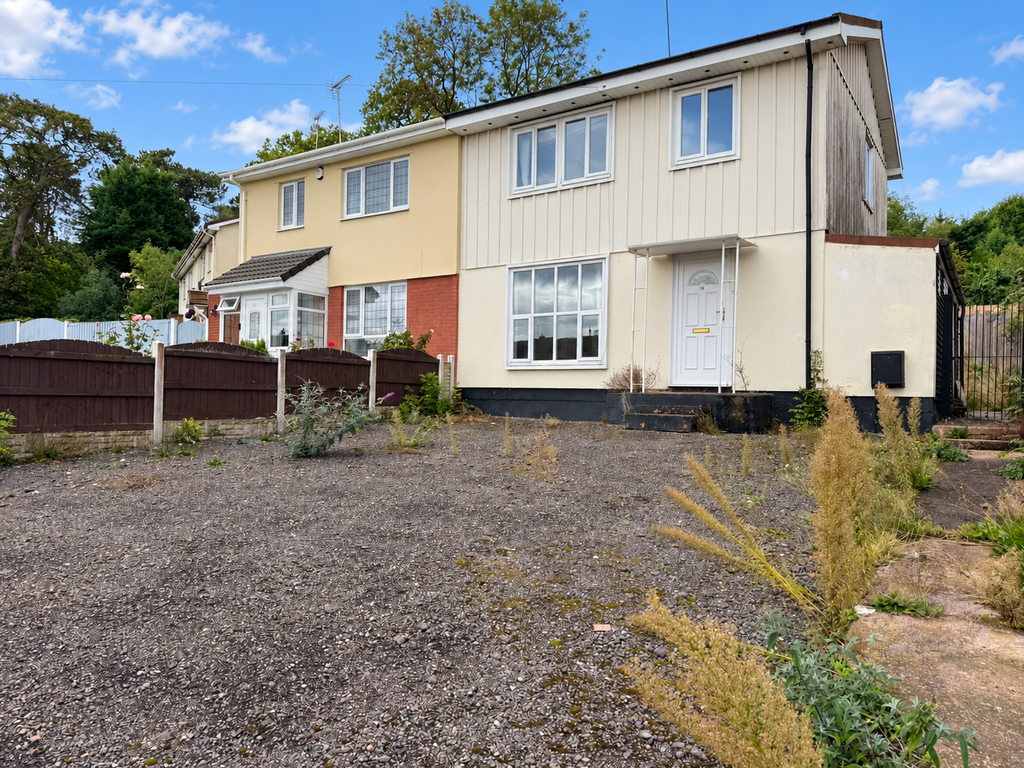 Property photo 3 of 27