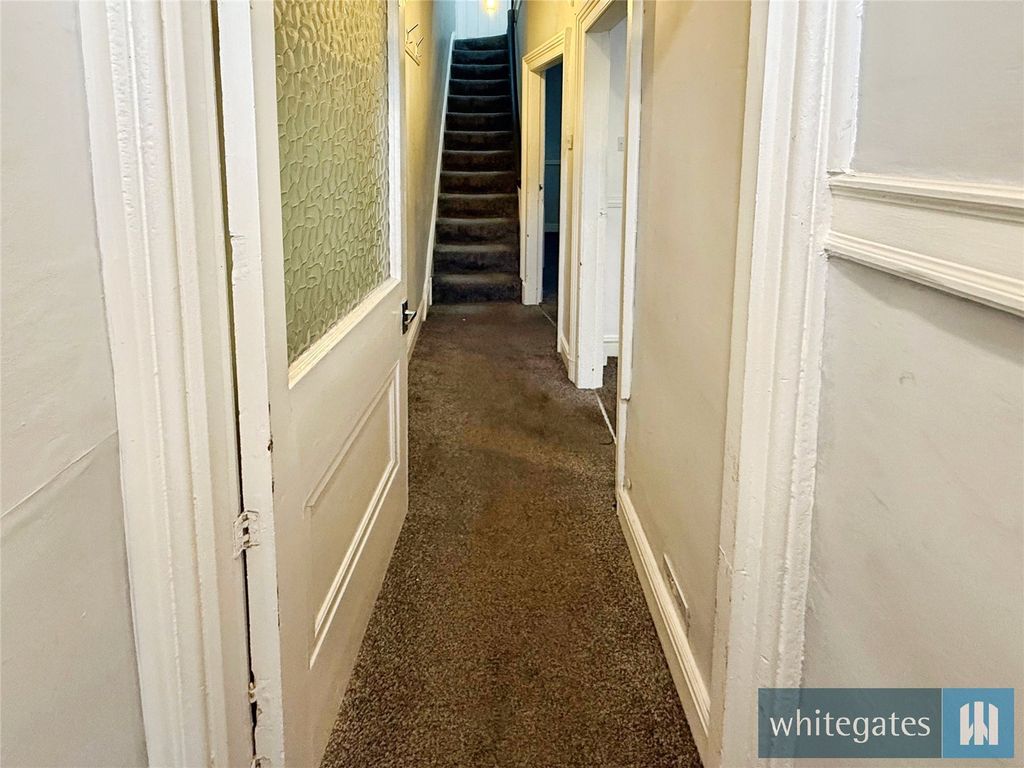 Property photo 2 of 20 Picture No. 19