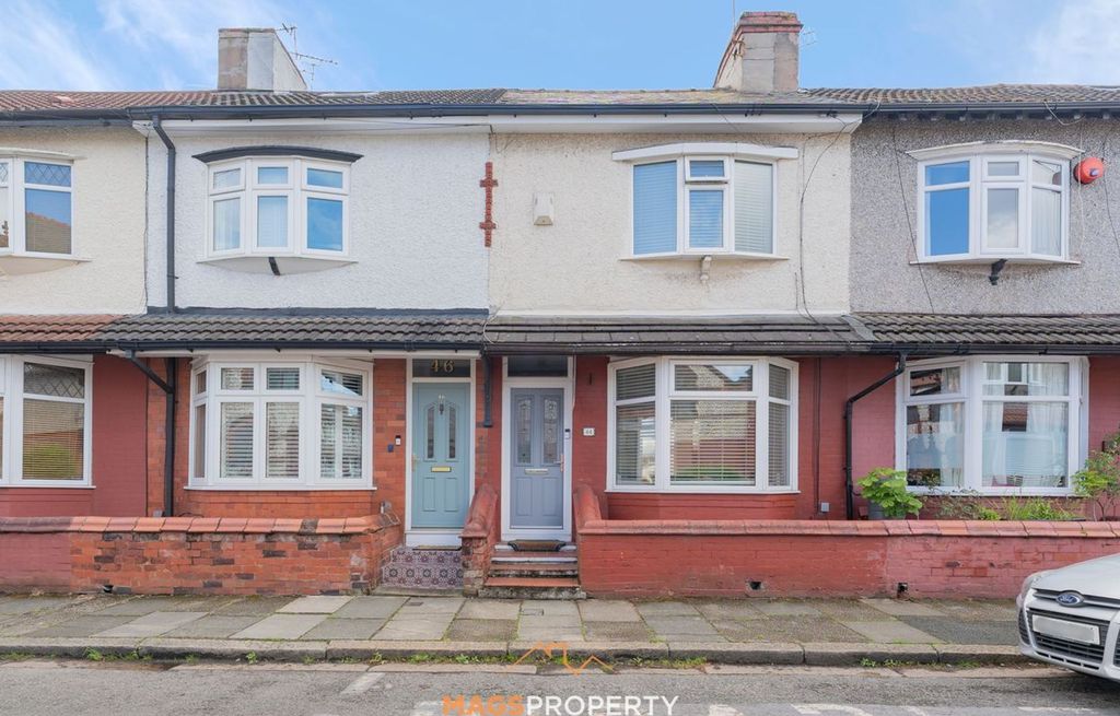 Property photo 1 of 18