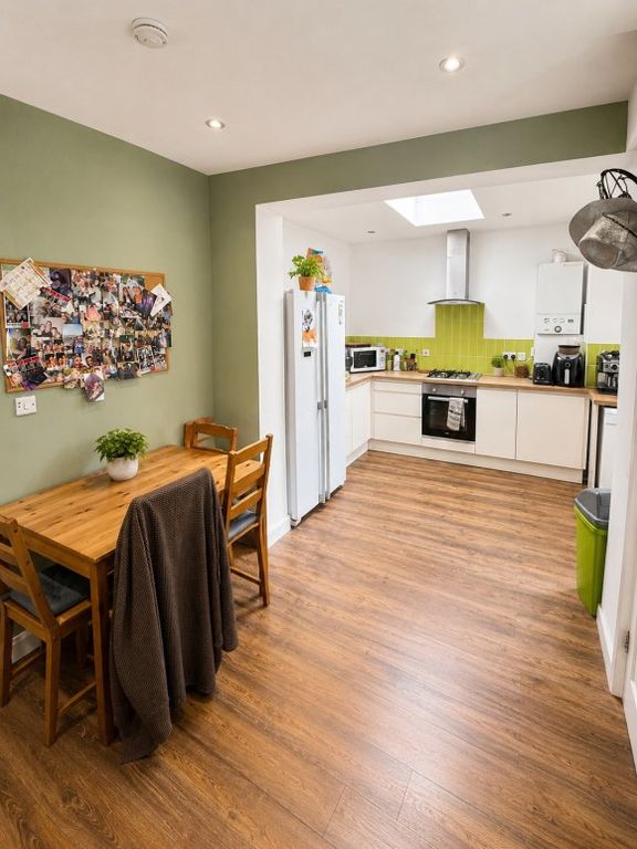 Property photo 1 of 13 9738074.Png